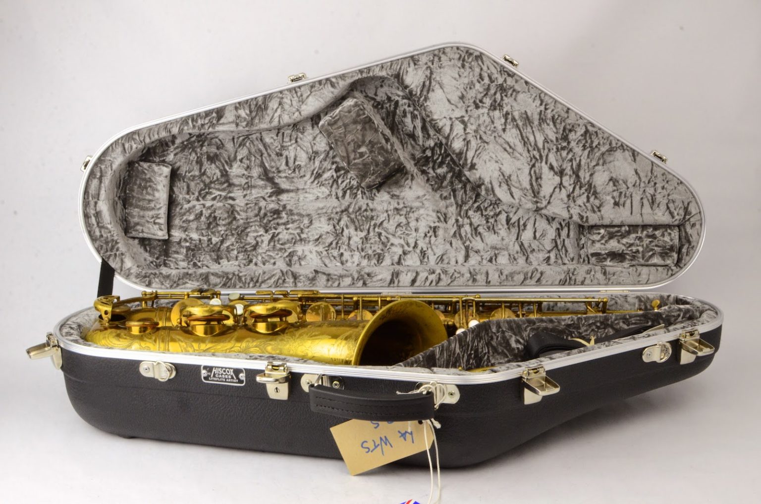 Hiscox Artist Black Tenor Saxophone Case LAWTSB