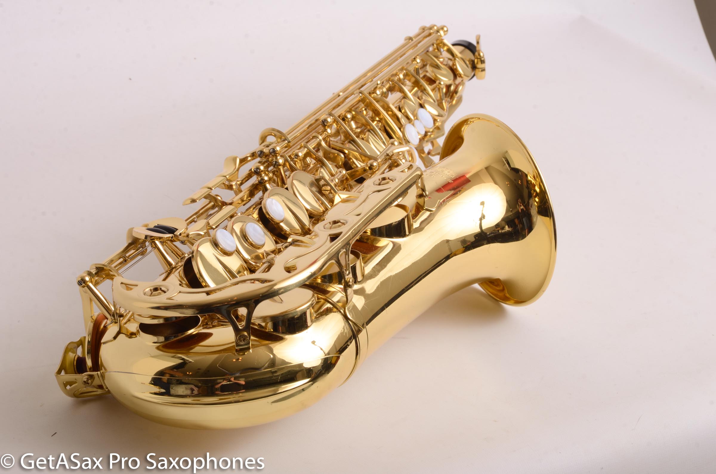 Yamaha YAS-52 Intermediate Alto Saxophone Excellent Condition